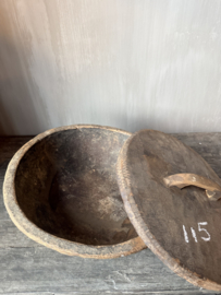 Unieke houten bak met deksel M nr.5