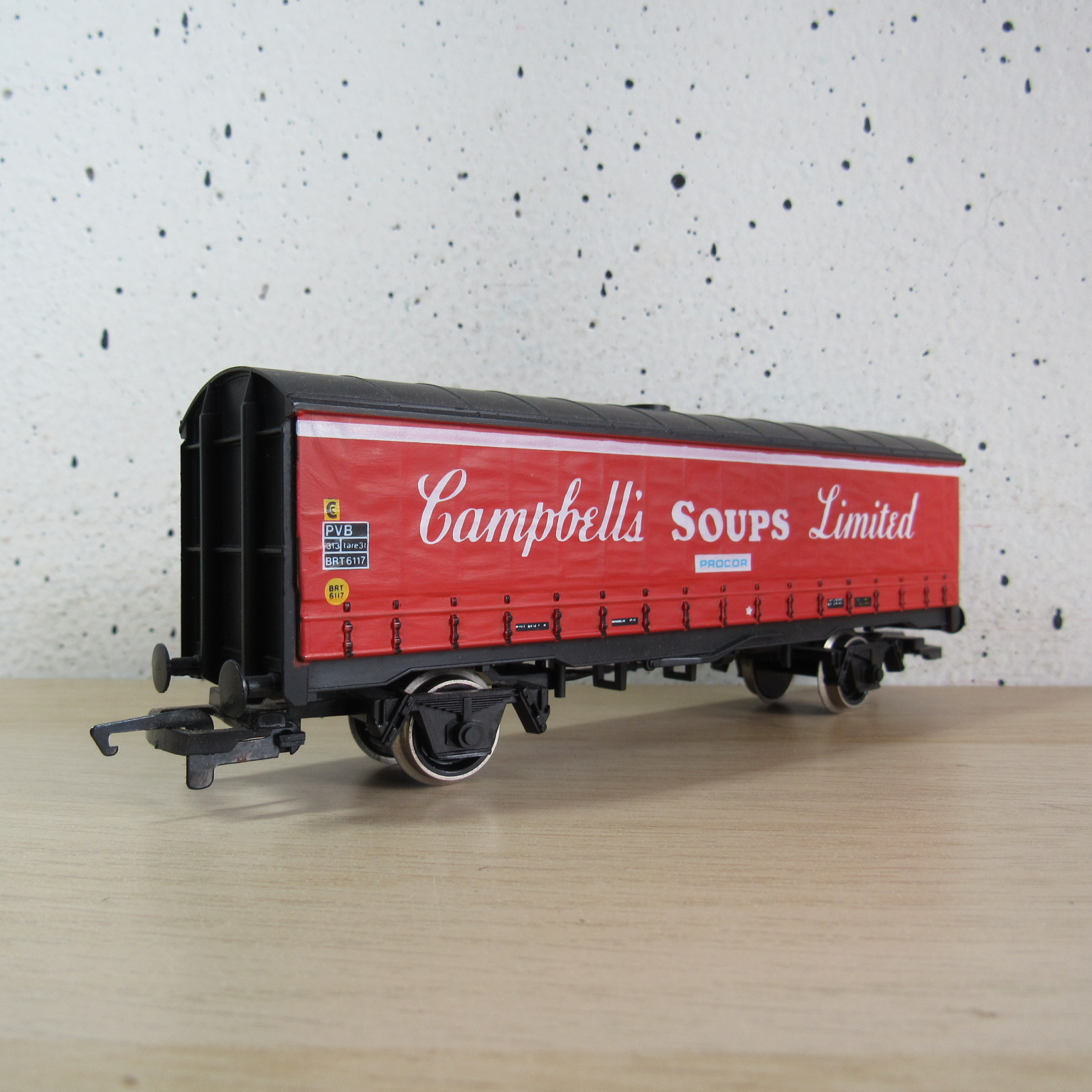 Hornby R141 Closed VAN in ovp