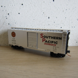 Micro Trains N 020 00 761 Box Car Southern Pacific in ovp