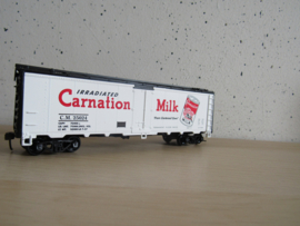 Athearn USA Boxcar Carnation in ovp