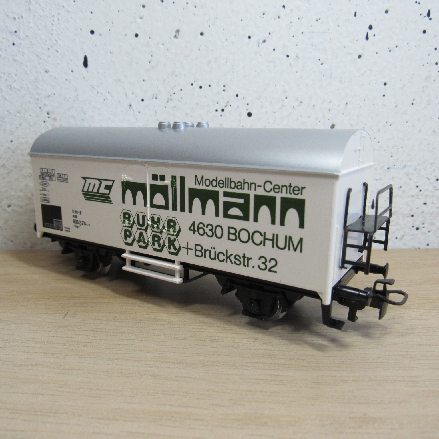 Marklin 4415 DB Gesloten goederenwagen (koel) (Möllmann) in Vervangende verpakking