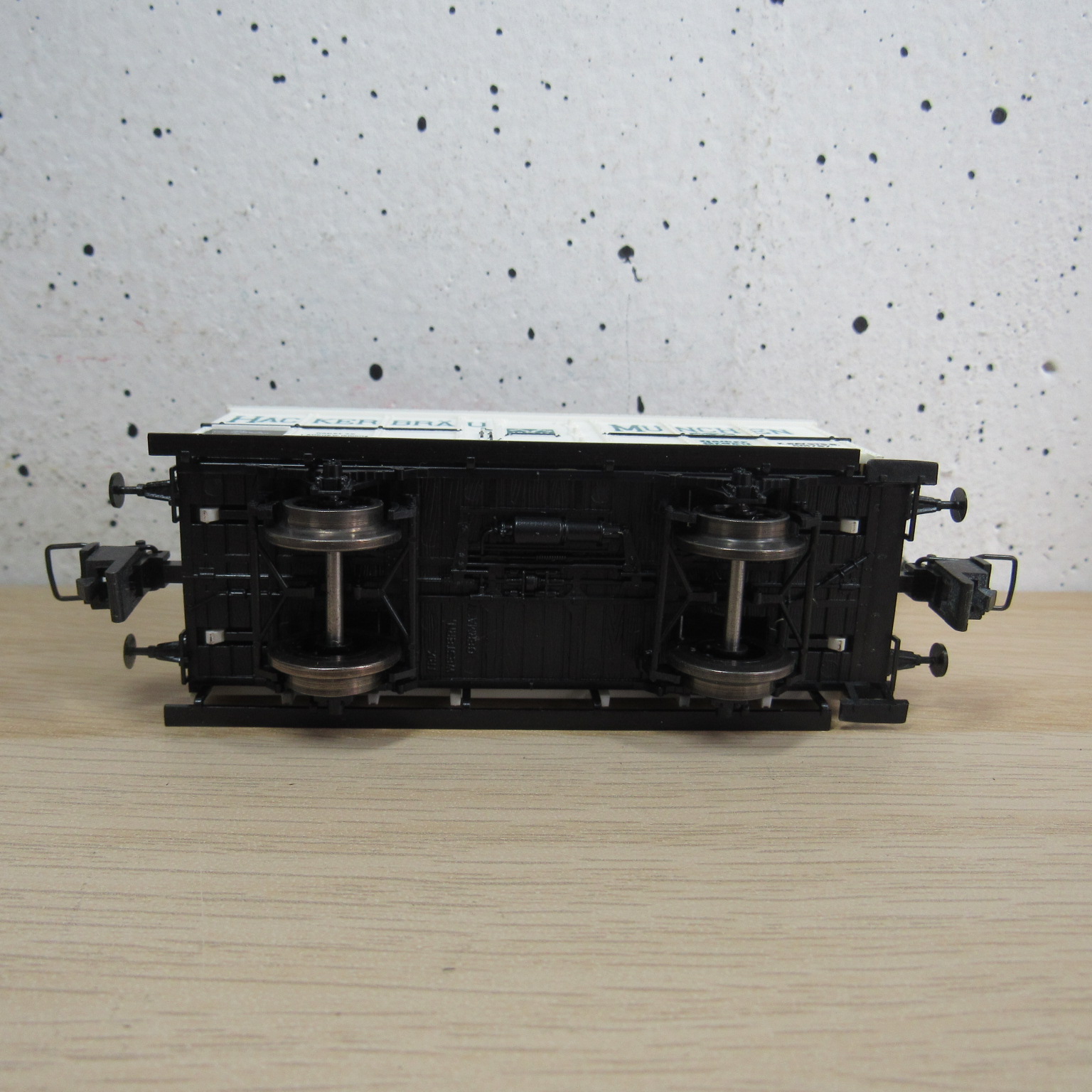 Trix express 53 3418 00 K.Bay.Sts.B gesloten wagen in ovp