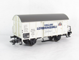 Marklin 4678 (AC) DR Gesloten goederenwagen (Haller Löwenbräu) met remmershuis in ovp