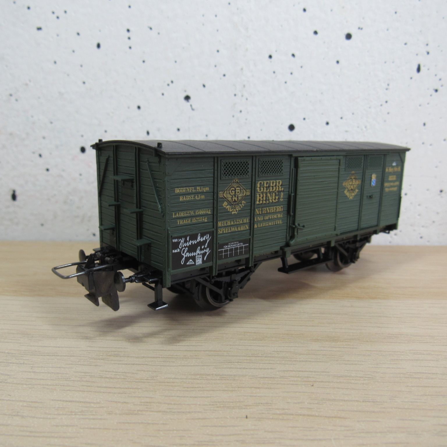 Trix express 53 3411 00 K.Bay.Sts.B gesloten wagen in ovp