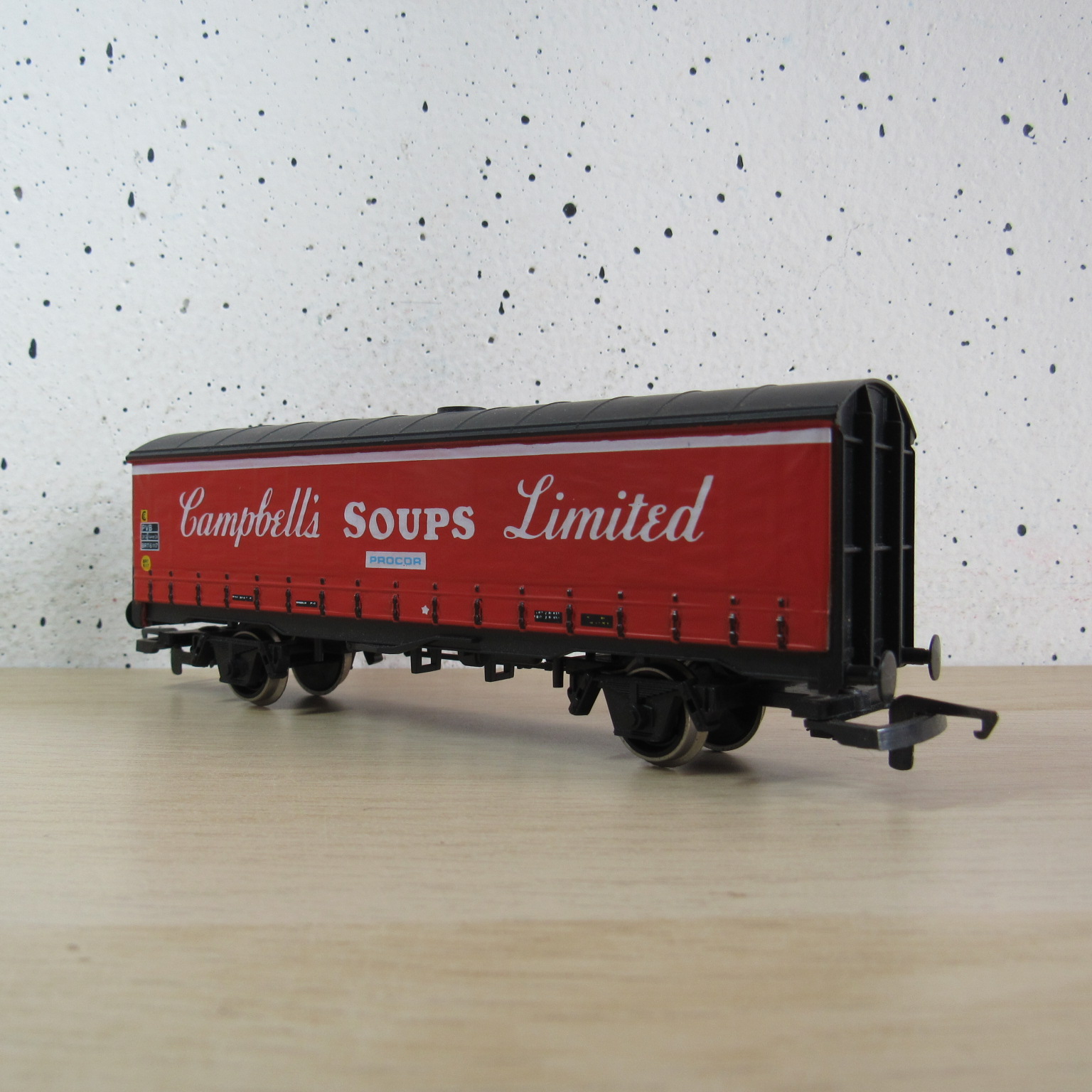 Hornby R141 Closed VAN in ovp