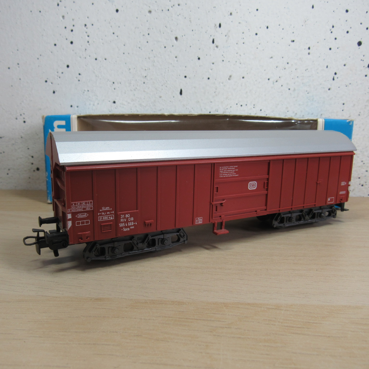 Marklin 4460 DB gesloten wagen in ovp