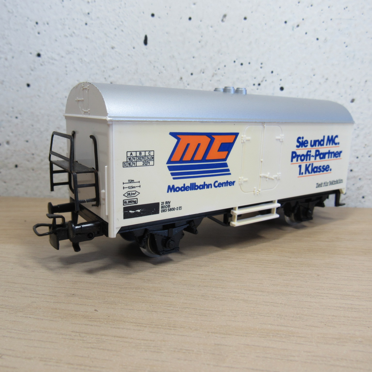 Marklin 4415 DB Gesloten goederenwagen (koel) (Modelbahn Center) in ovp