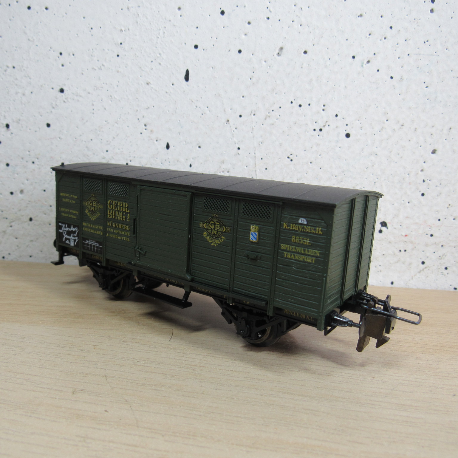 Trix express 53 3411 00 K.Bay.Sts.B gesloten wagen in ovp