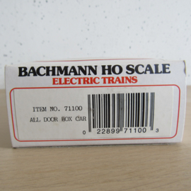 Bachmann 71100 USA boxcar in ovp