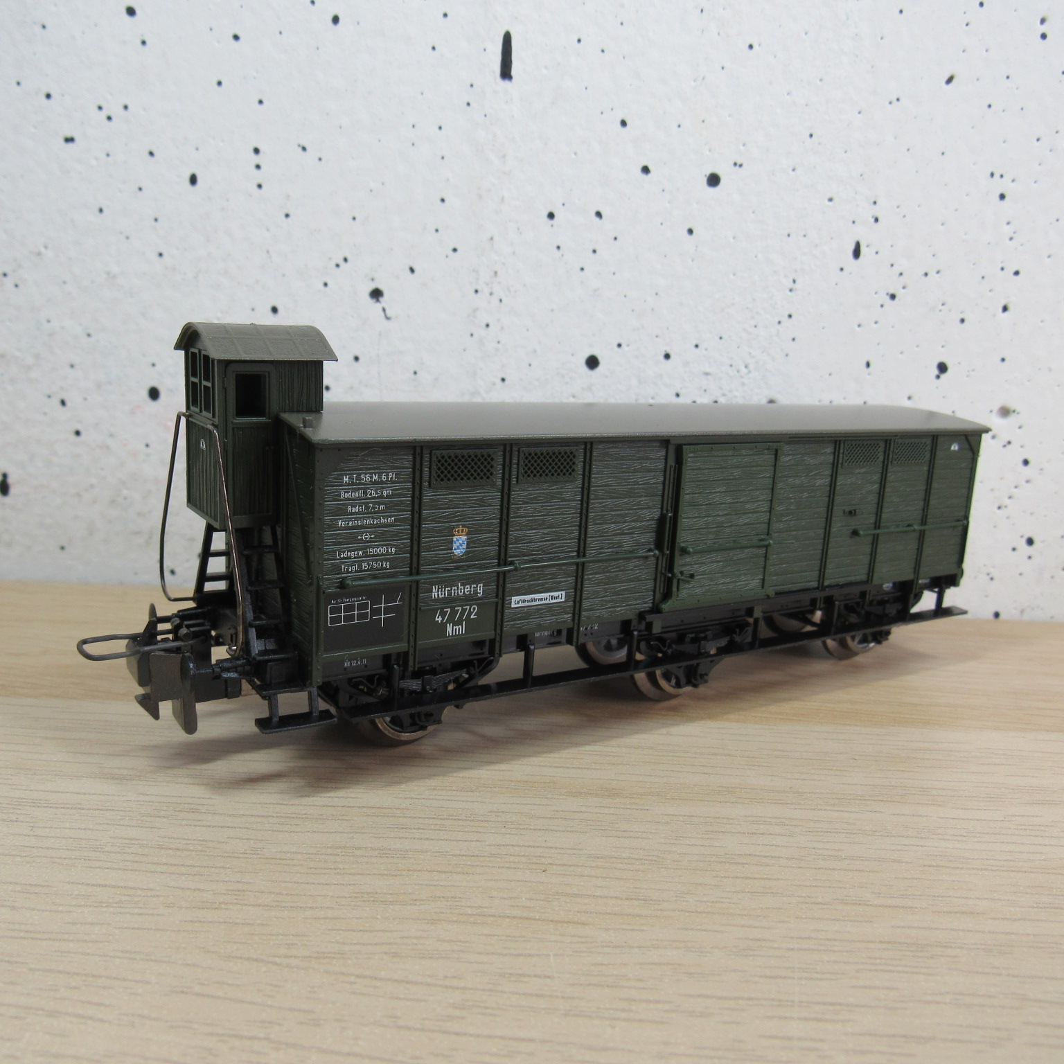 Trix express 23905 Gesloten wagen Nurnberg in ovp