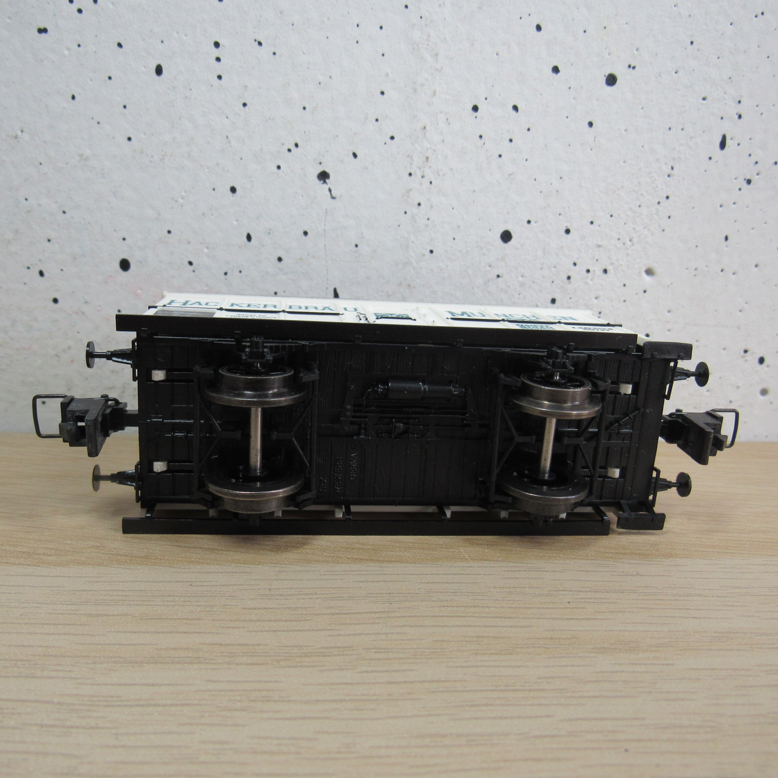 Trix express 53 3418 00 K.Bay.Sts.B gesloten wagen in ovp