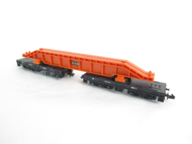 Arnold N 4931 DB Zware lastwagen met brugdelen in ovp