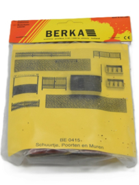 Berka 0415 SCHUURTJE, POORTEN, MUREN