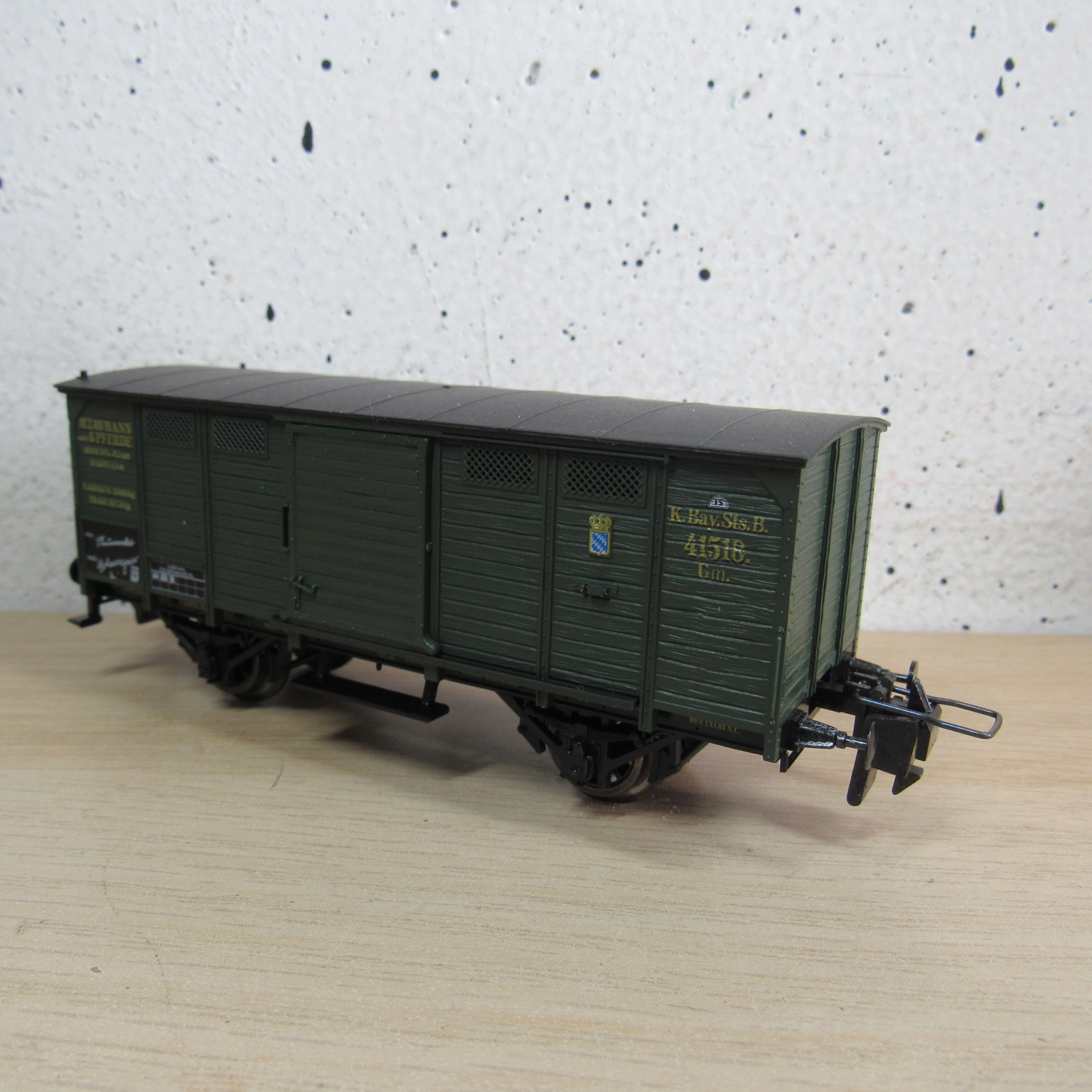 Trix express 53 3402 00 K.Bay.Sts.B gesloten wagen in ovp