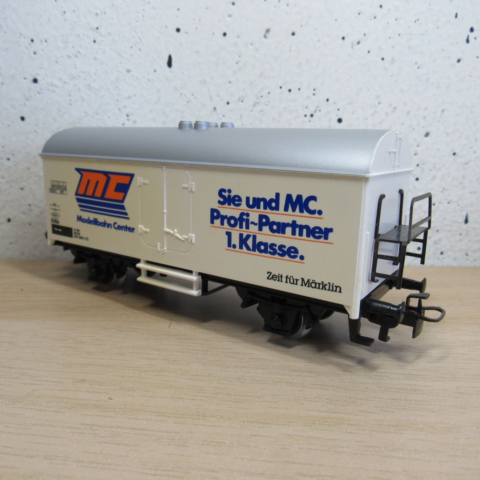 Marklin 4415 DB Gesloten goederenwagen (koel) (Modelbahn Center) in ovp