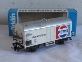 Marklin 4419 DB Gesloten goederenwagon (Pepsi) (koel) in vvp