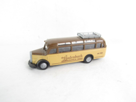 Praline H0 Bus zonder ovp