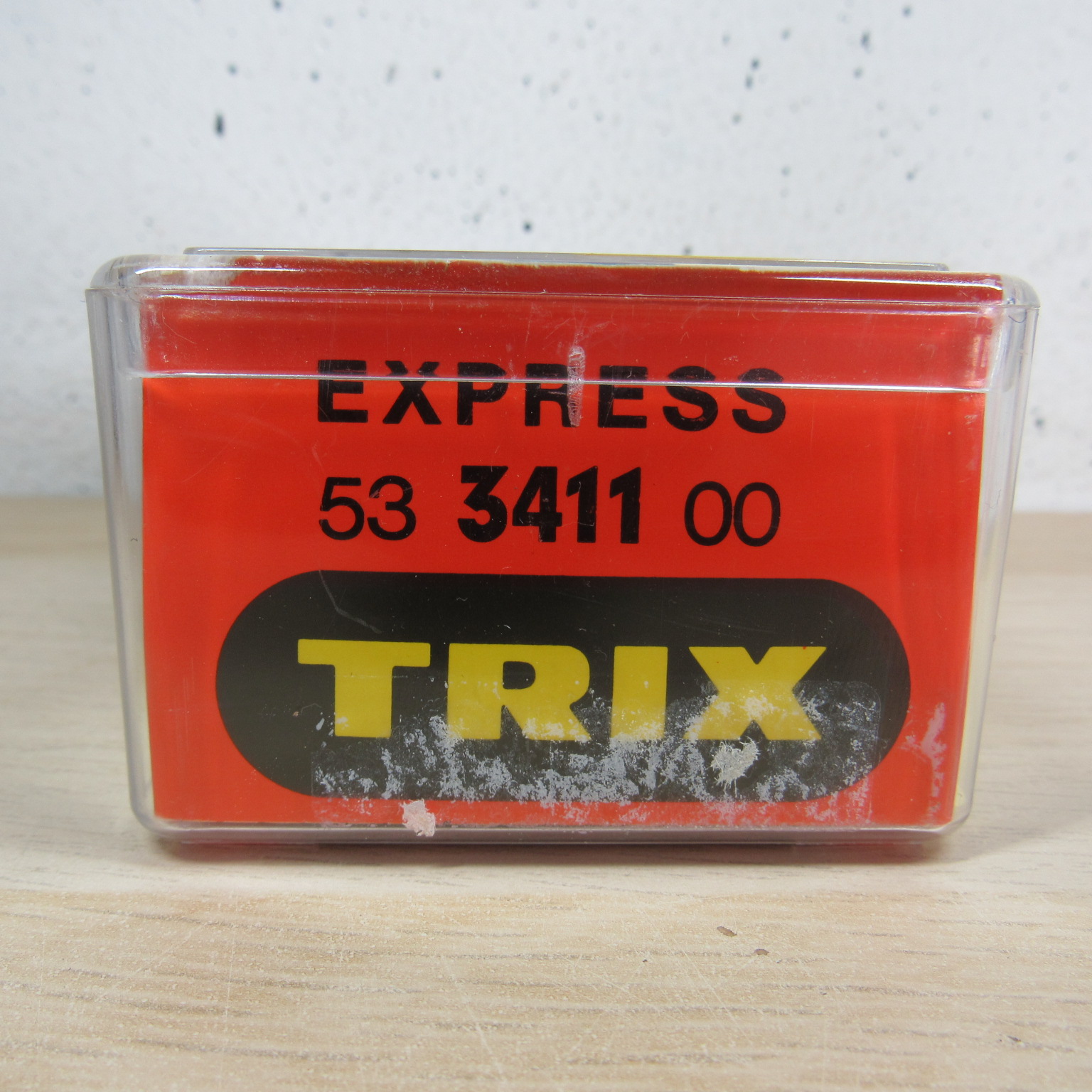 Trix express 53 3411 00 K.Bay.Sts.B gesloten wagen in ovp