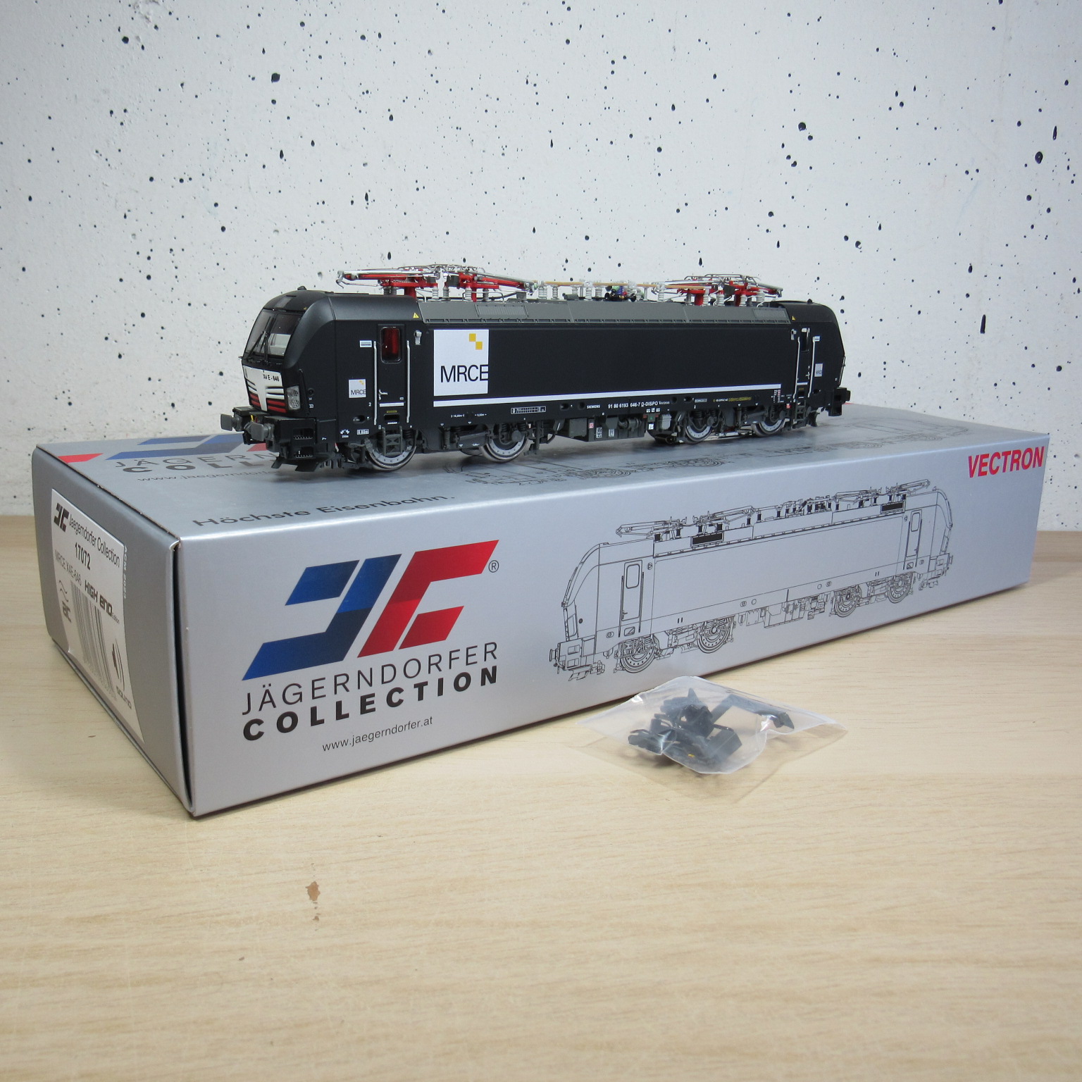 Jagerndorfer JC17072 H0/AC MRCE Vectron 1293 (digitaal/Sound) in ovp