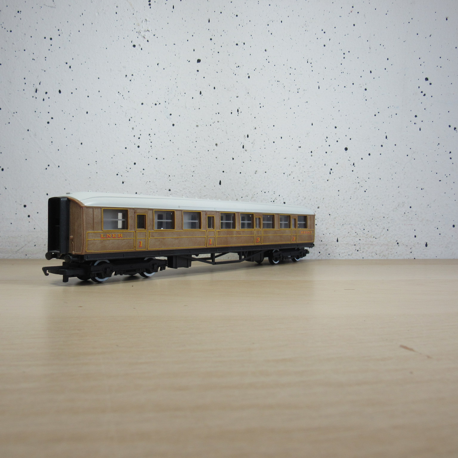 Hornby BR LNER rijtuig zonder ovp