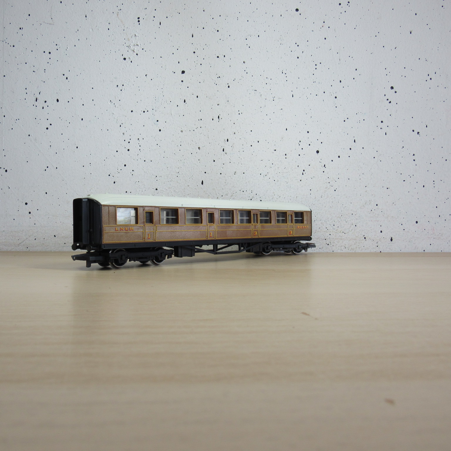 Hornby BR LNER rijtuig zonder ovp