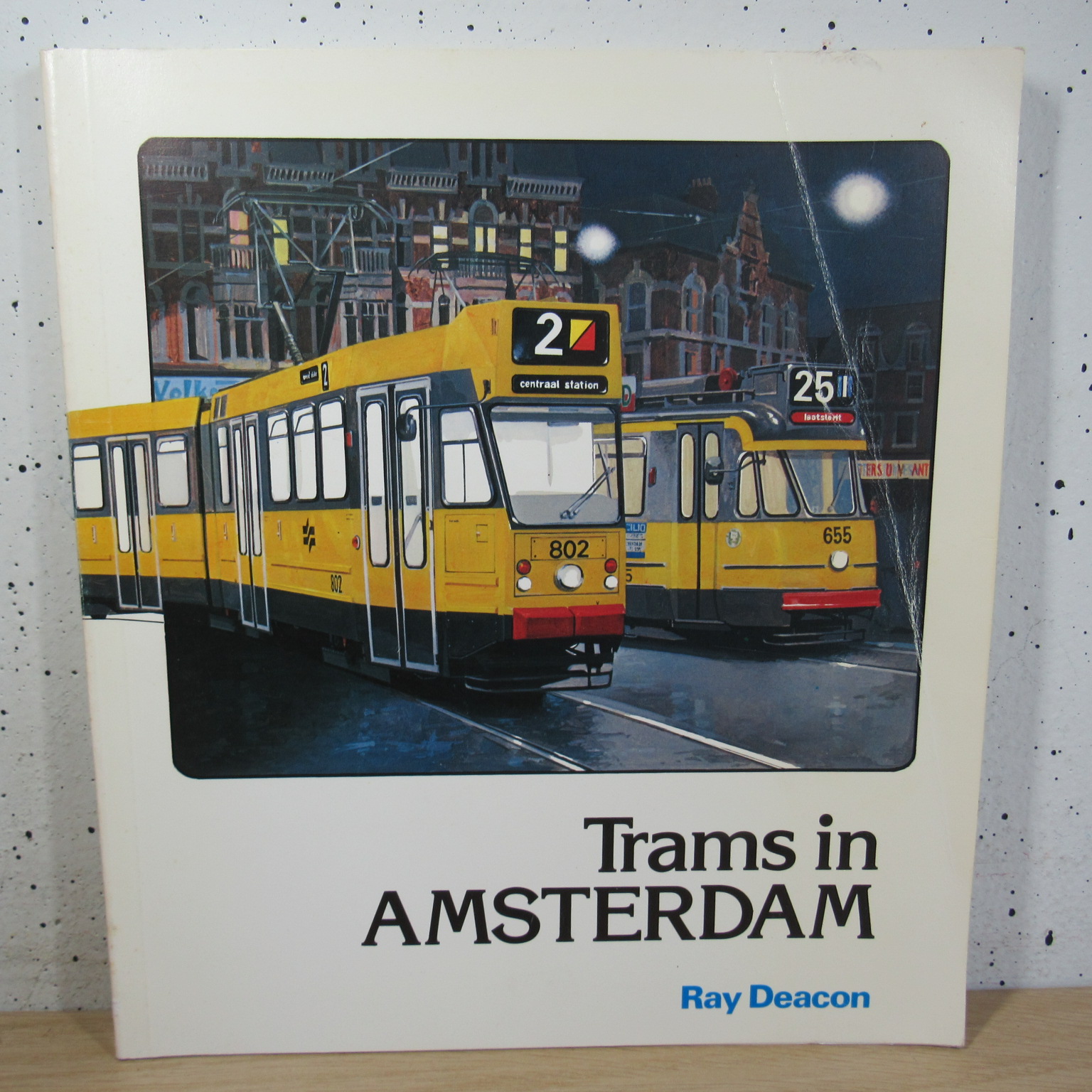 Trams in Amsterdam boek