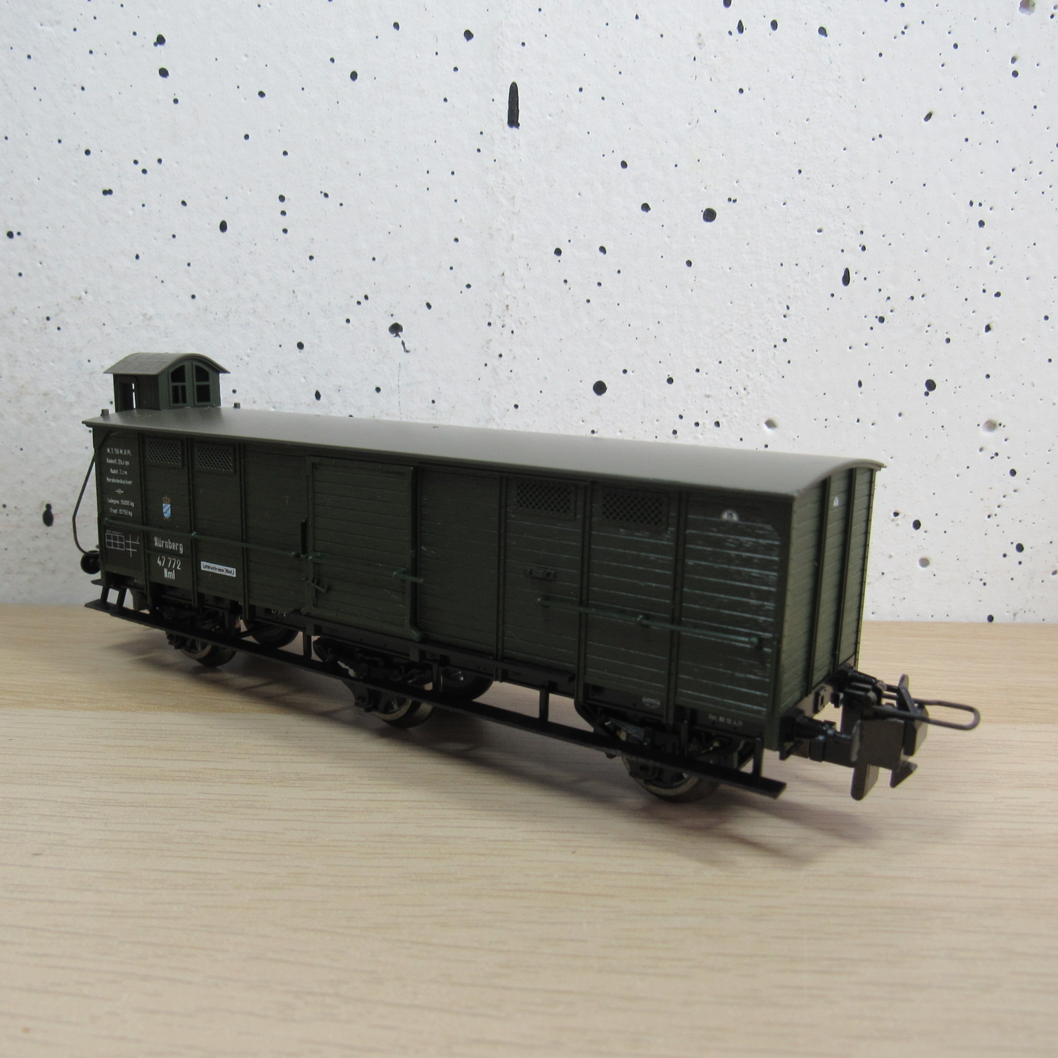 Trix express 23905 Gesloten wagen Nurnberg in ovp