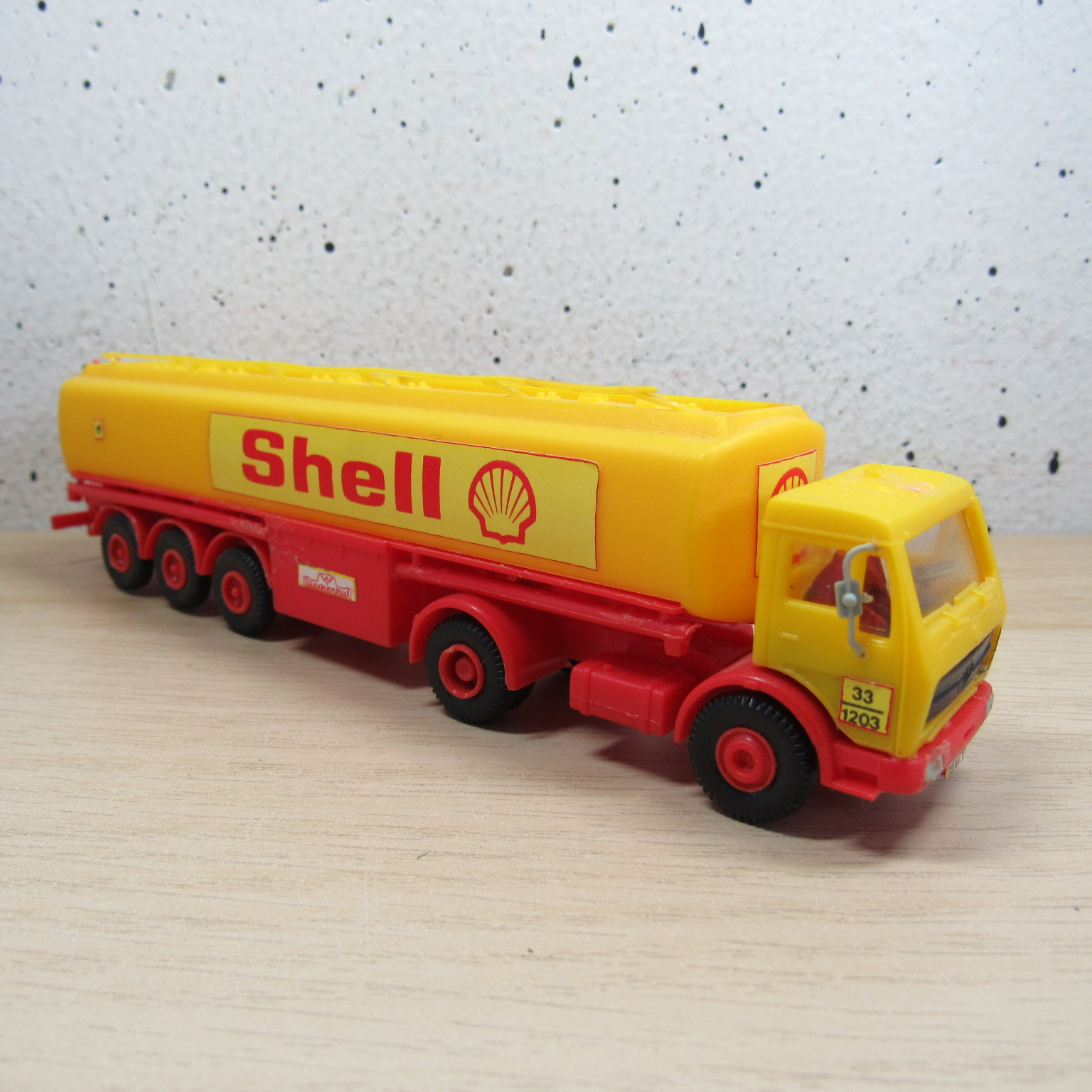 Kibri Mercedes Shell vrachtwagen zonder ovp