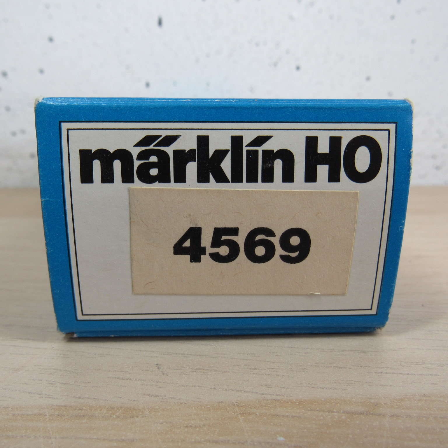Marklin 4569 DB Gesloten wagen (koel) (Pabst Blue Ribbon) in ovp