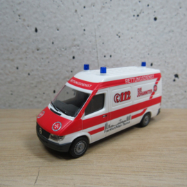 Herpa Mercedes Rettungsdienst Die Johanniter Frankfurt/Main-Taunus 112 bus zonder ovp