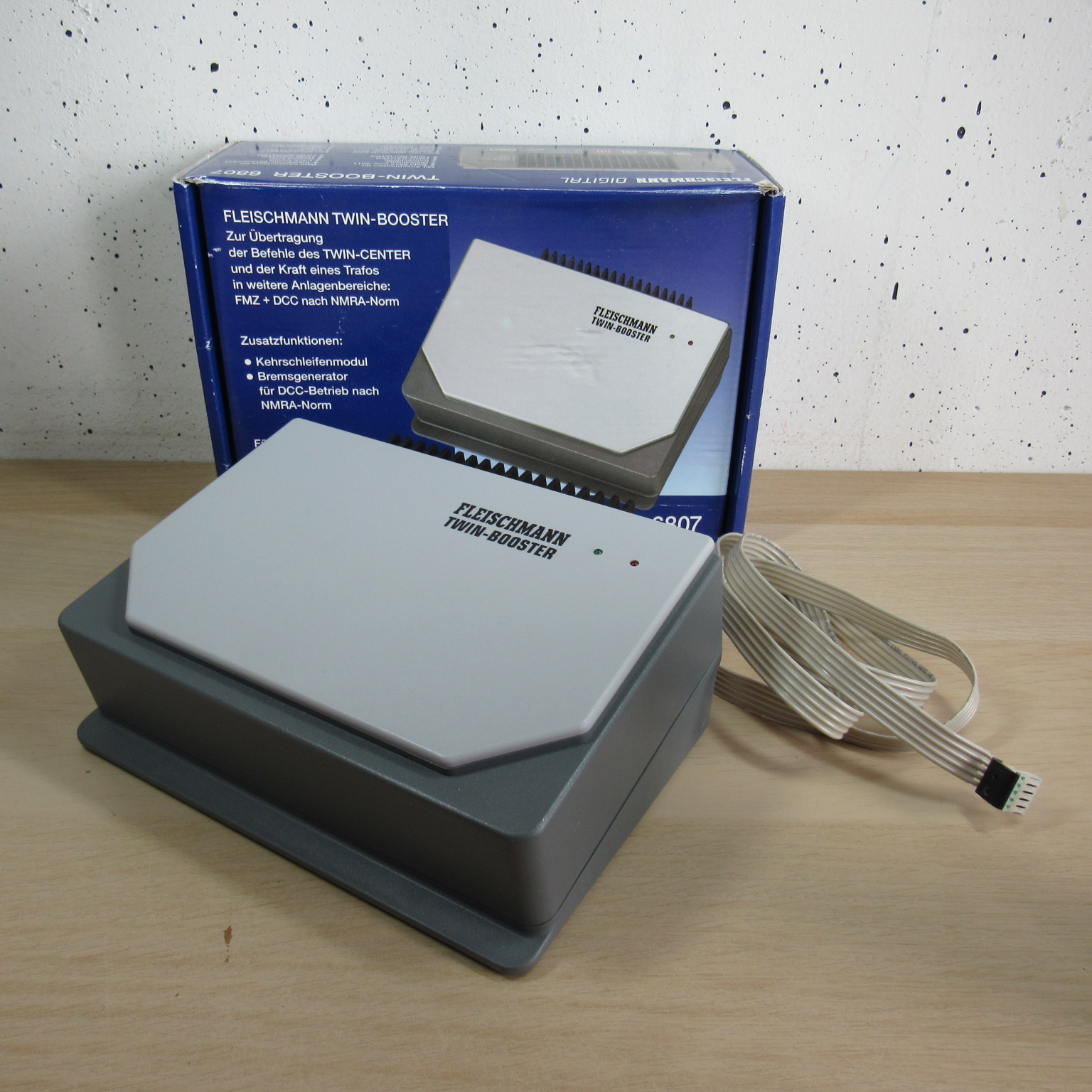 Fleischmann 6807 Twin booster in ovp