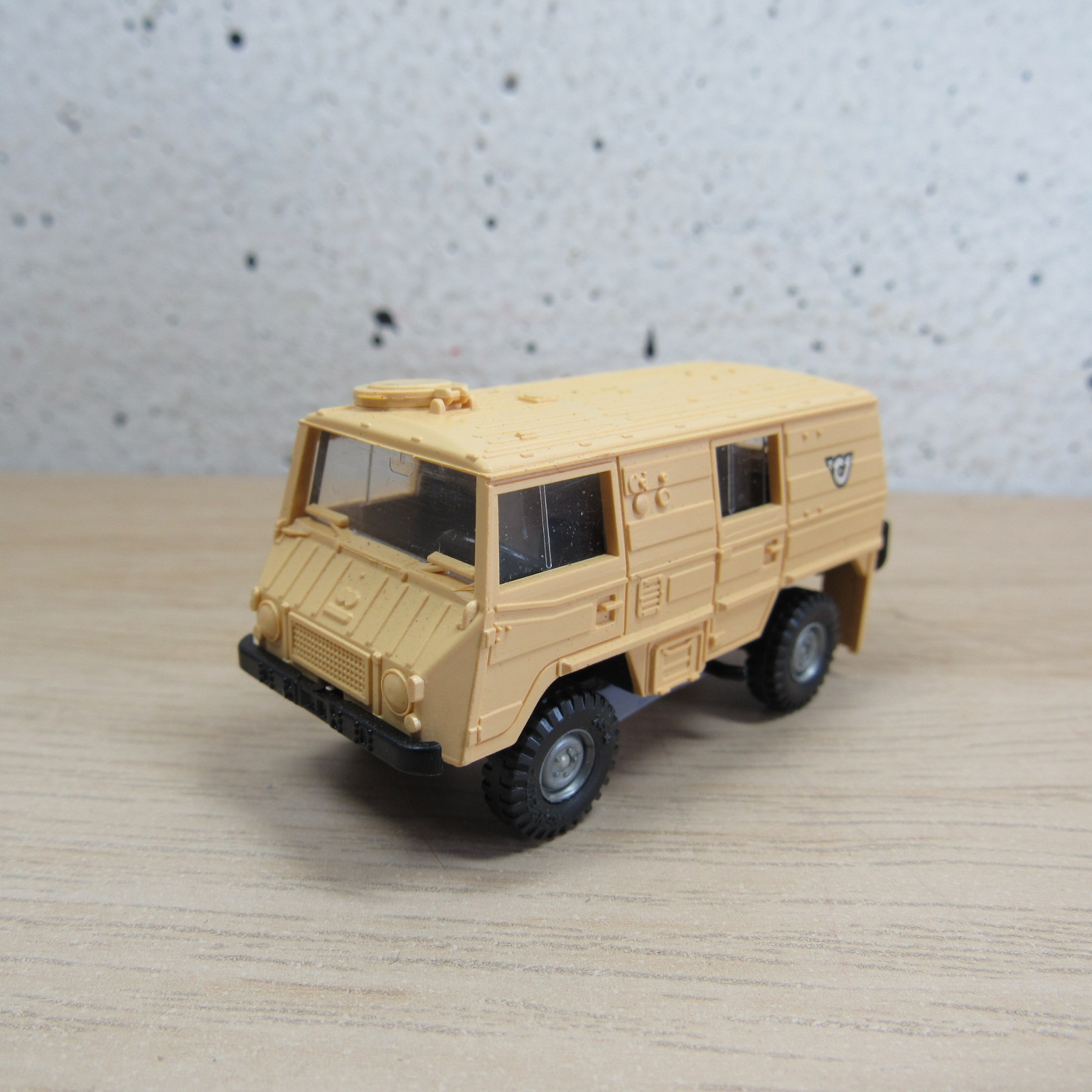 Roco Militare voertuig auto zonder ovp