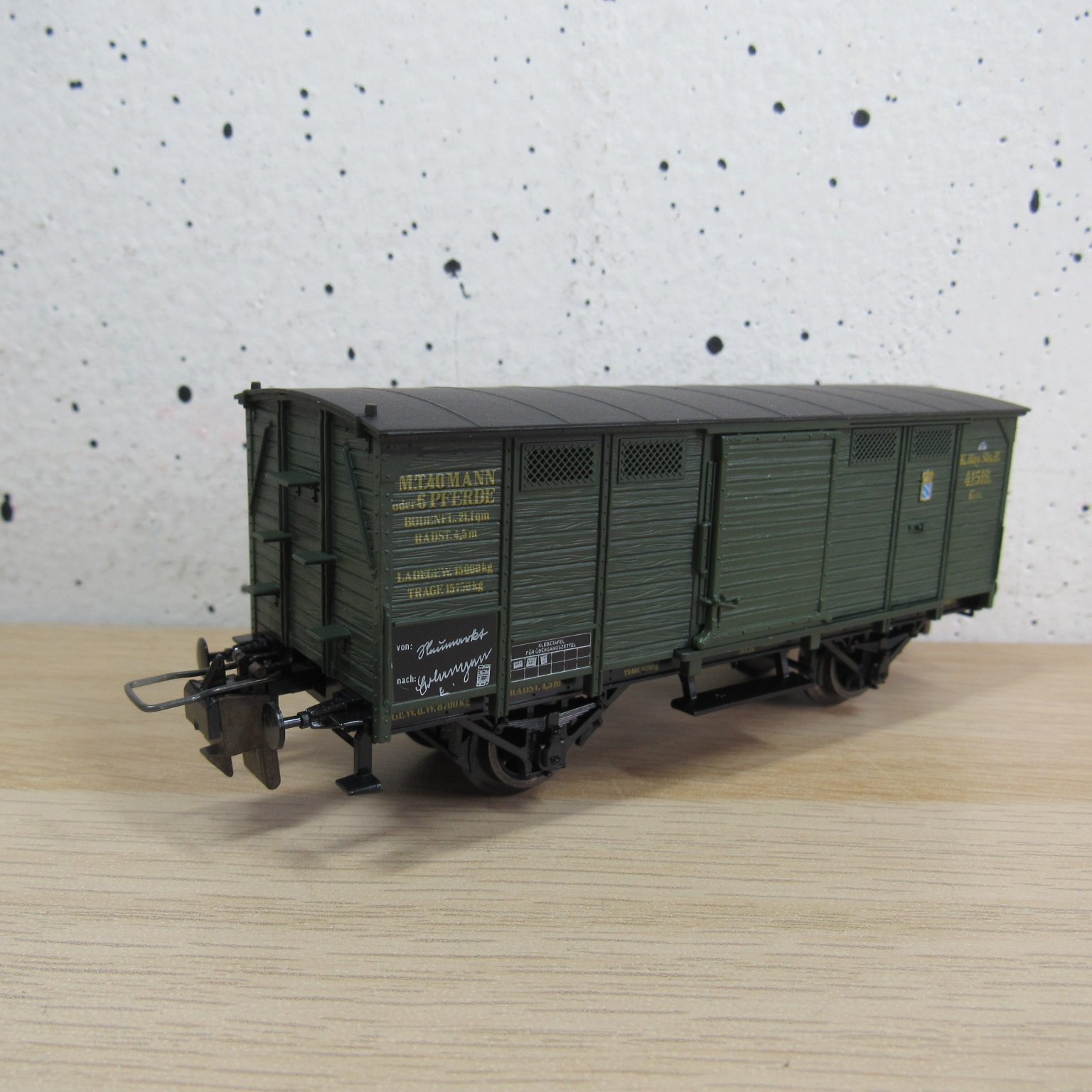 Trix express 53 3402 00 K.Bay.Sts.B gesloten wagen in ovp