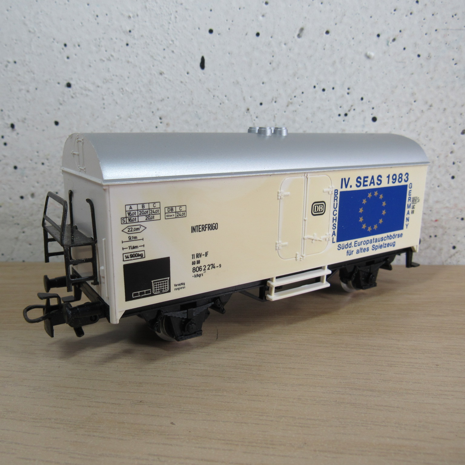 Marklin 4415 DB Gesloten goederenwagen (koel) (IV Seas 1983) in Vervangende verpakking