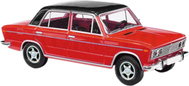 Busch 50557 Lada 1600 met zwarte dak