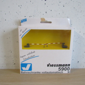 Viessmann 5900 N Volautomatische overweg in ovp