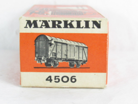 Marklin 4506 (AC) Gesloten goederenwagen met sluitlicht in ovp