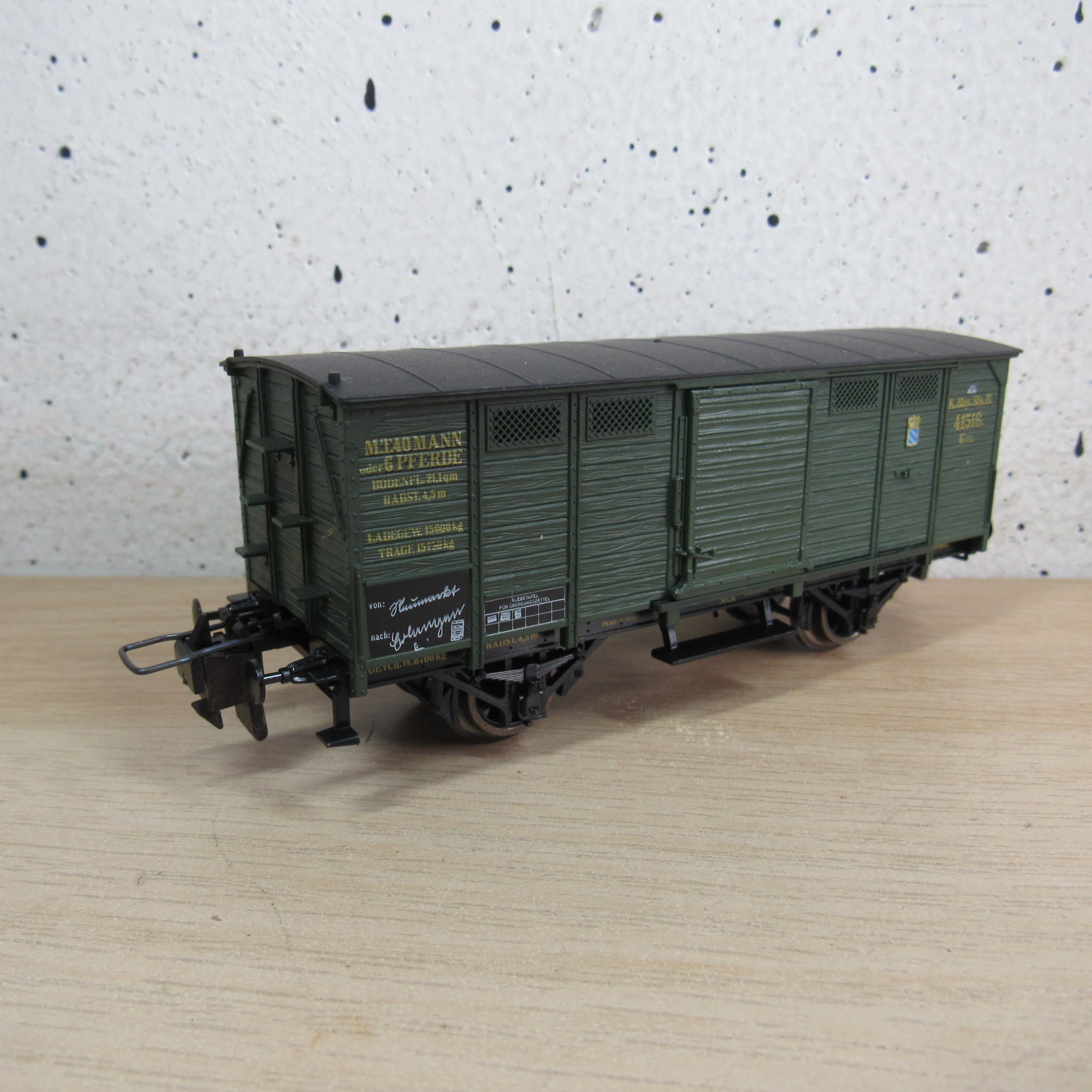 Trix express 53 3402 00 K.Bay.Sts.B gesloten wagen in ovp