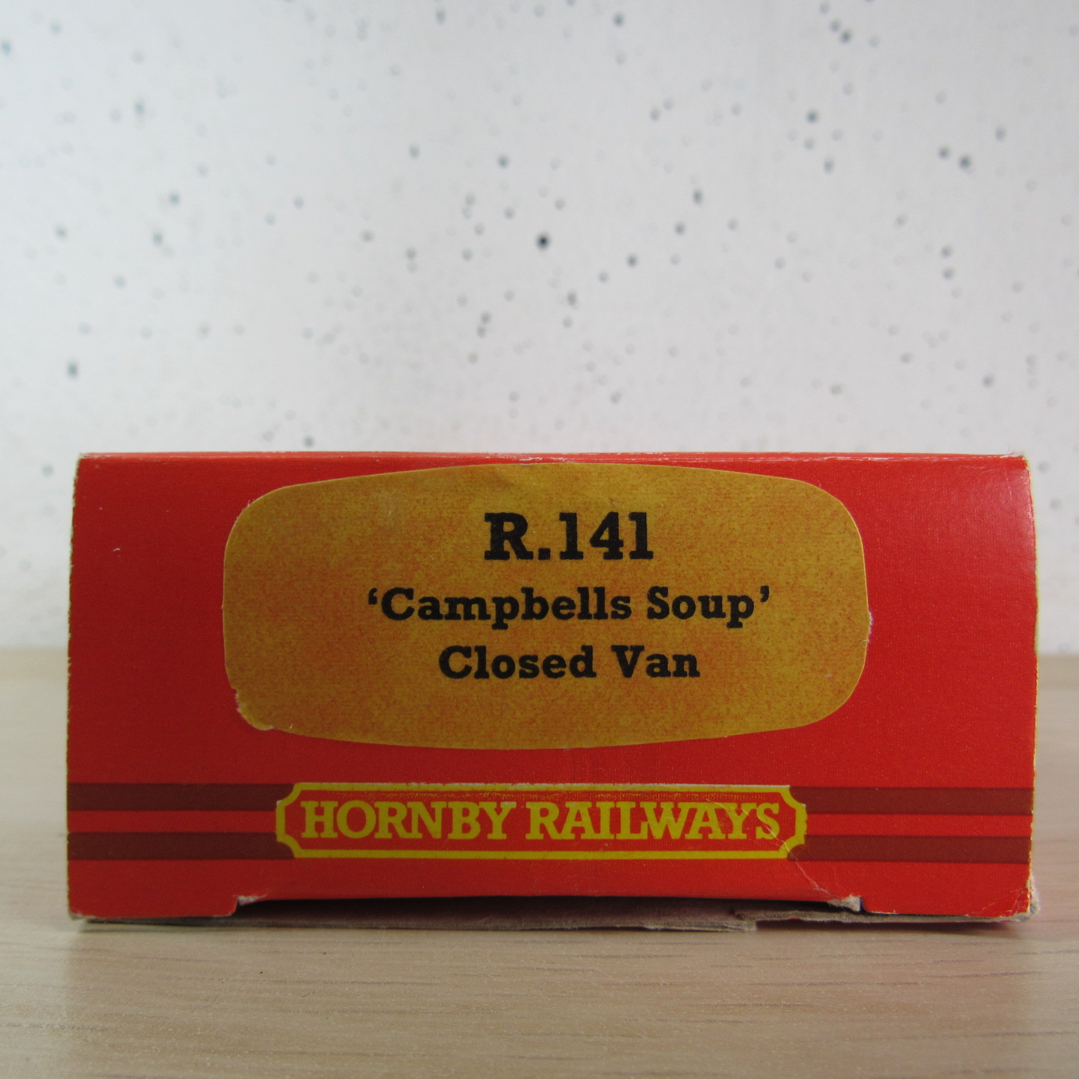 Hornby R141 Closed VAN in ovp