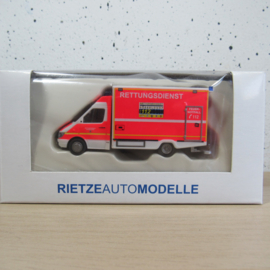 Rietze Somo Mercedes Benz Sprinter “Rettungsdienst Düsseldorf” in ovp
