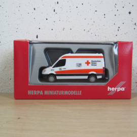 Herpa 047418 Mercedes Benz Sprinter KTW “Essen Rescue Service” in ovp