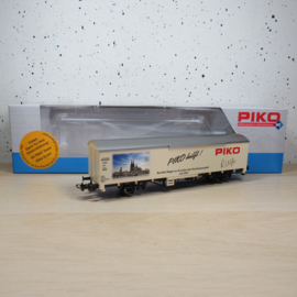 Piko 72217 gesloten wagen in ovp