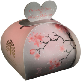 Hartjesvormige zeep 3 stuks van 20 gram - Oriental Spice & Cherry Blossom