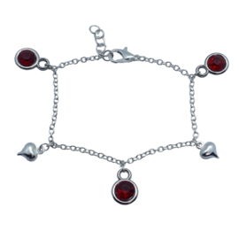 Kinderbedelarmbandje met hartjes