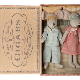 Maileg | Mum and dad mice in cigarbox