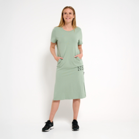 Dress soft green tricot
