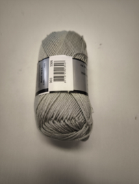 Lammy Yarns Rio 003