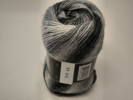 Lammy Yarns Rainbow 4 709