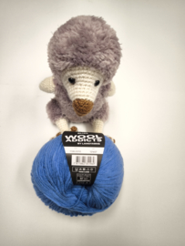 Lang Yarns Bliss Wooladdicts 010