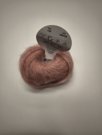 Lammy Yarns Soft Sensation 730